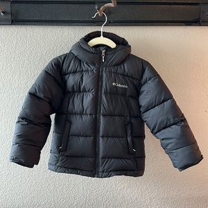 Columbia XS Black Puffer with Heat lining